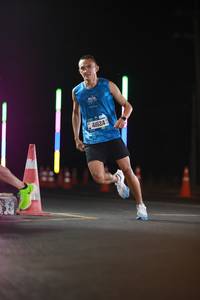 BIB: 41624
                            <button type="button" onclick="openModal(21241416)" class="btn btn-primary btn-sm float-right btn-popup" data-toggle="modal" data-target=".modal-high-quality">
                        <i class="fas fa-shopping-cart"></i> Add to Cart
                    </button>
                                            <button type="button" onclick="isThisMe(21241416, true)" class="btn btn-success btn-sm float-right btn-popup btn-isme hidden" data-toggle="tooltip" data-placement="bottom" title="นี่คือรูปของคุณใช่ไหม คลิกที่นี่เพื่อเอาเข้าอัลบั้ม">
                        <i class="fas fa-plus"></i> Add to album
                    </button>
                    <button type="button" onclick="isThisMe(21241416, false)" class="btn btn-warning btn-sm float-right btn-popup btn-isnotme hidden">
                        <i class="fas fa-ban"></i> Remove from album
                    </button>